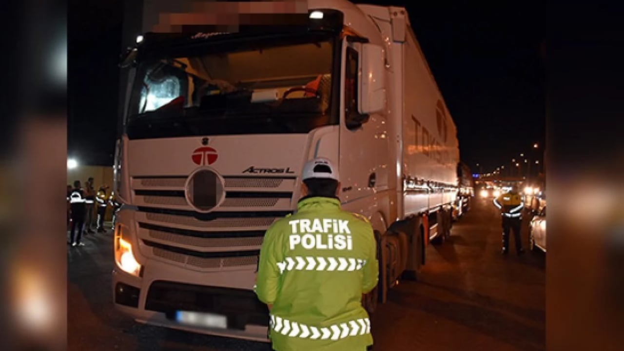 Foto - İçişleri Bakanlığı duyurdu! Ramazan Bayramı trafiği için yeni düzenleme