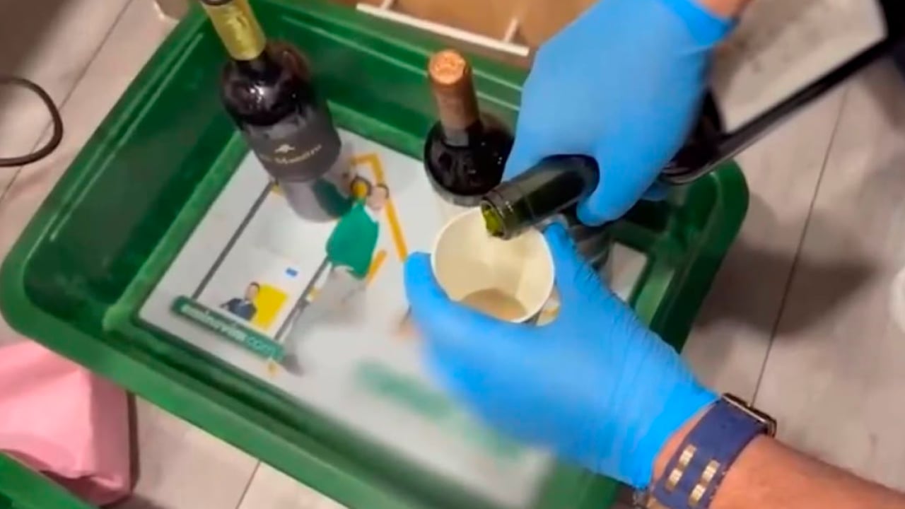 İçki süsü vermişler! Almanya'dan getirdikleri şişeden bakın ne çıktı