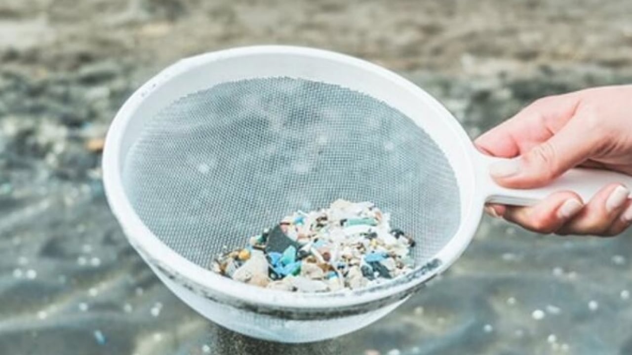 Foto - İçme suyundaki Mikroplastikleri evde arındırmanın yolu bulundu: O şeyi mutfağınızda yapabilirsiniz!