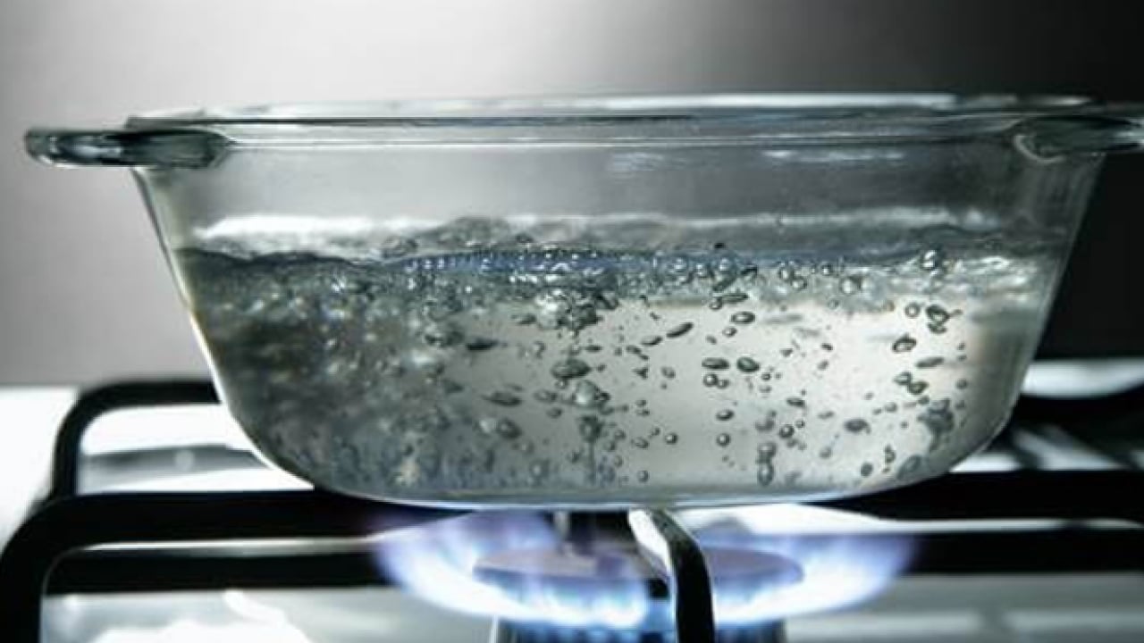 Foto - İçme suyundaki Mikroplastikleri evde arındırmanın yolu bulundu: O şeyi mutfağınızda yapabilirsiniz!