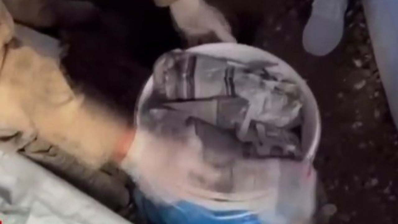 Foto - İdamlıklar hadlerini aştı: Deprem çadırından çıkanlar pes dedirtti!