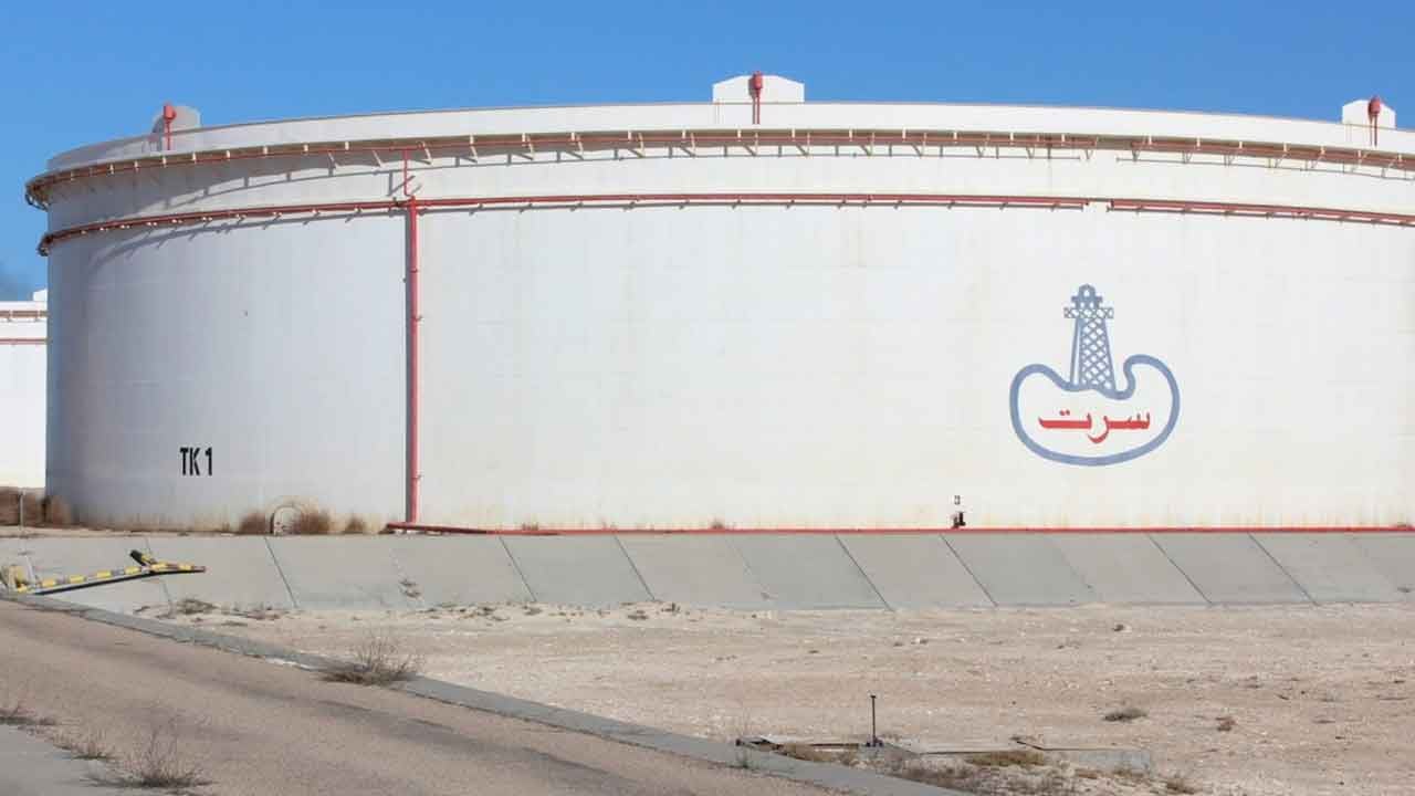 Foto - İhaleleri Türkiye alır' diyorlardı! Libya'da bir ülke daha petrol ve doğalgaz için kafa çıkardı