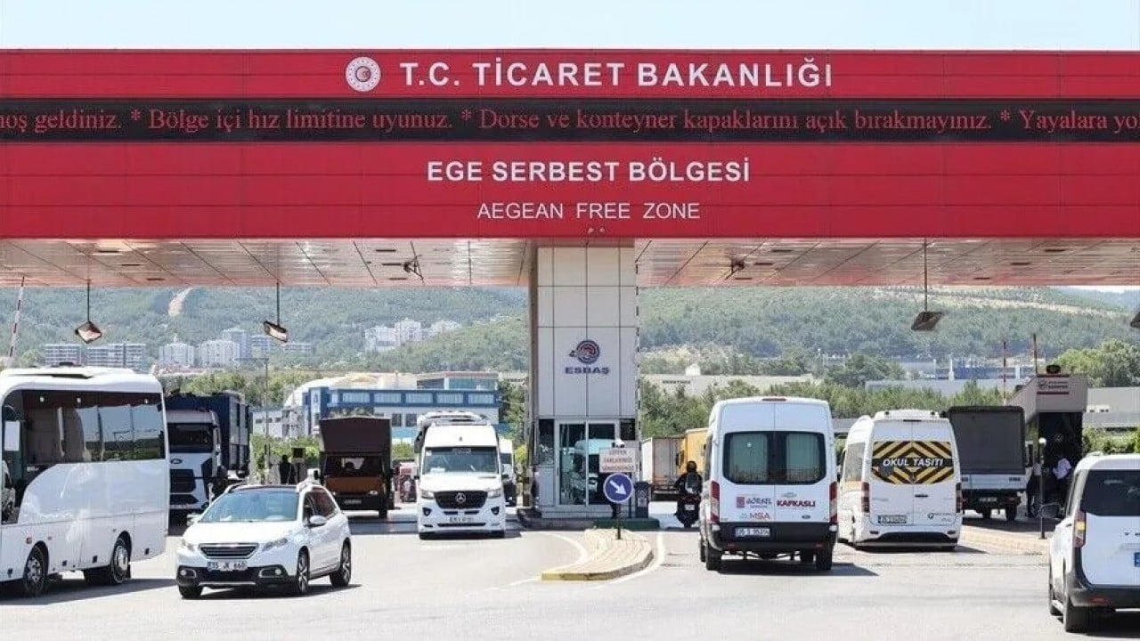 Foto - İhracatta bir rekor da serbest bölgelerden geldi! 6,6 milyar dolara ulaştı 