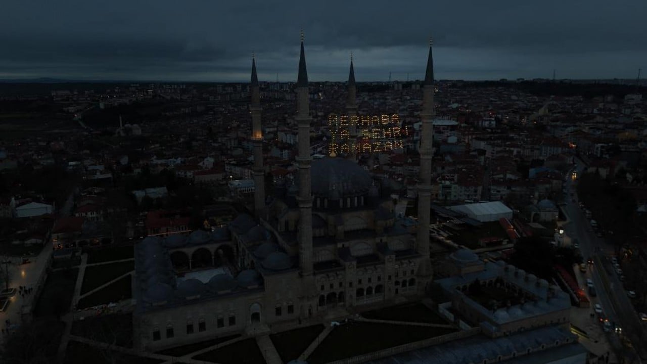 Foto - İhtişamına güzellik kattı Selimiye Camii mahyasına kavuştu