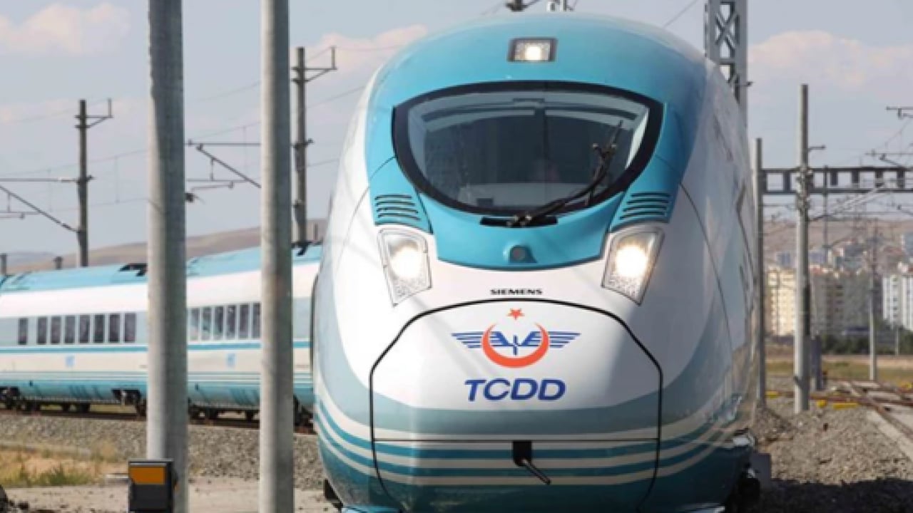 Foto - İki il arası 3.5 saate inecek! Yılda 13 milyon yolcu taşınacak!