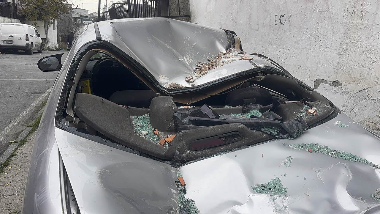 Foto - İki ilde rüzgar hayatı felç etti