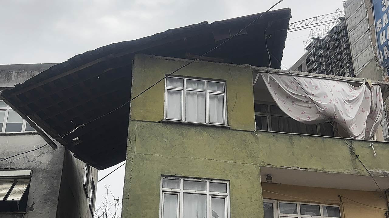 Foto - İki ilde rüzgar hayatı felç etti