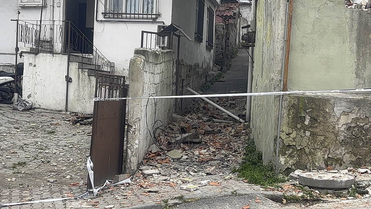 Foto - İki ilde rüzgar hayatı felç etti