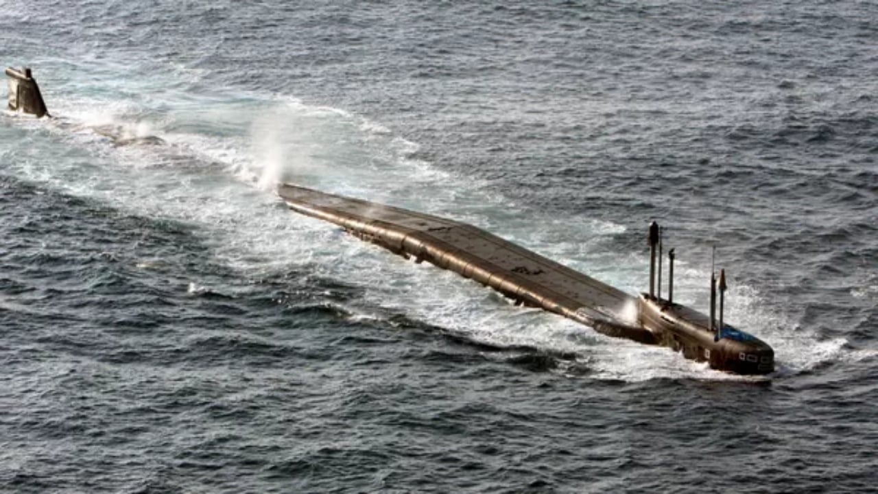 Foto - İki ülkeden tarihi ittifak! Putin’in "canavar" lakaplı denizaltılarını keklik gibi avlayacaklar