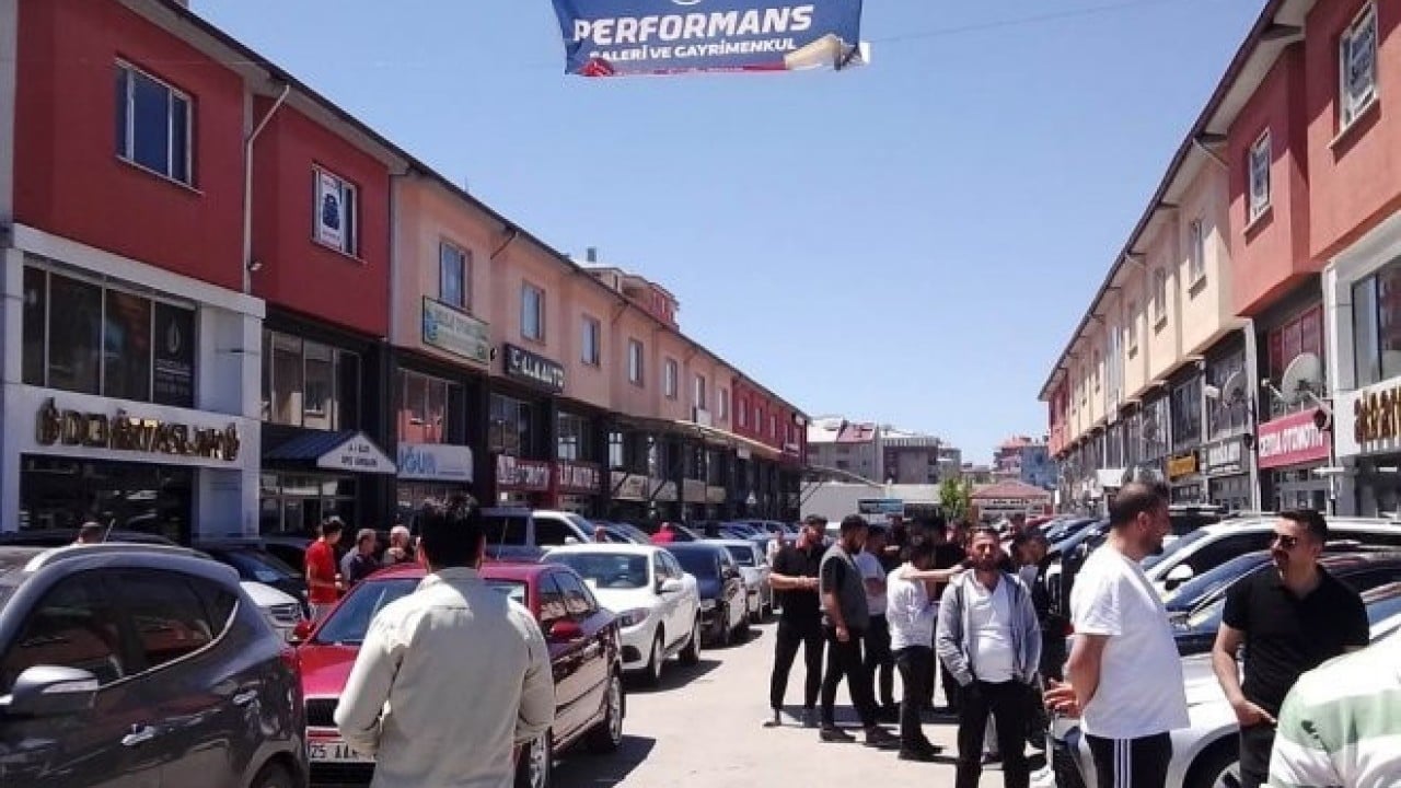 Foto - İkinci el korsanlarına geçit yok Belgesiz araç satışına ceza yağdı