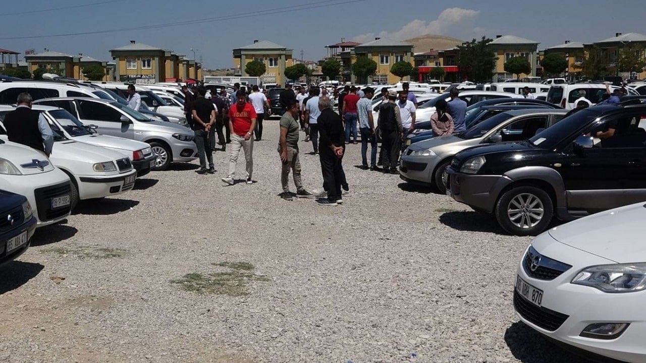 Foto - İkinci el korsanlarına geçit yok Belgesiz araç satışına ceza yağdı