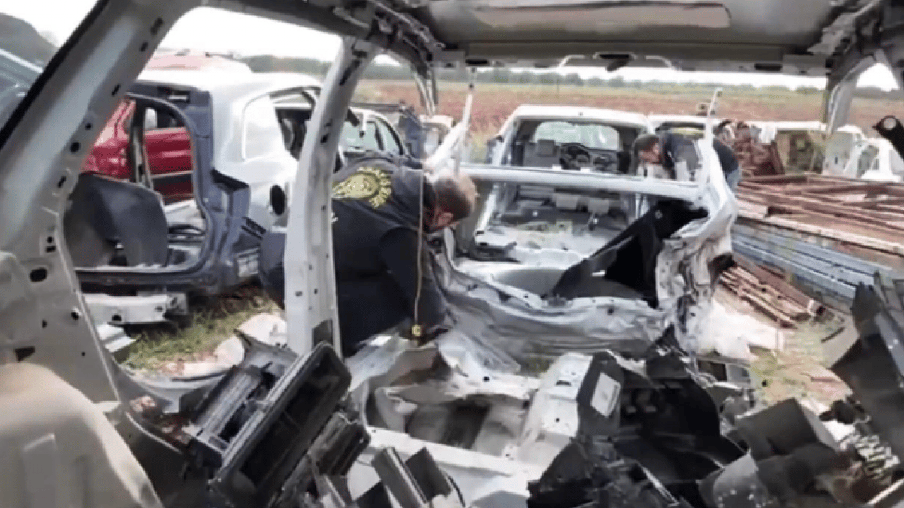 Foto - İkinci el oto alacaklara dikkat: Bakan fotoğraf paylaşarak uyardı!