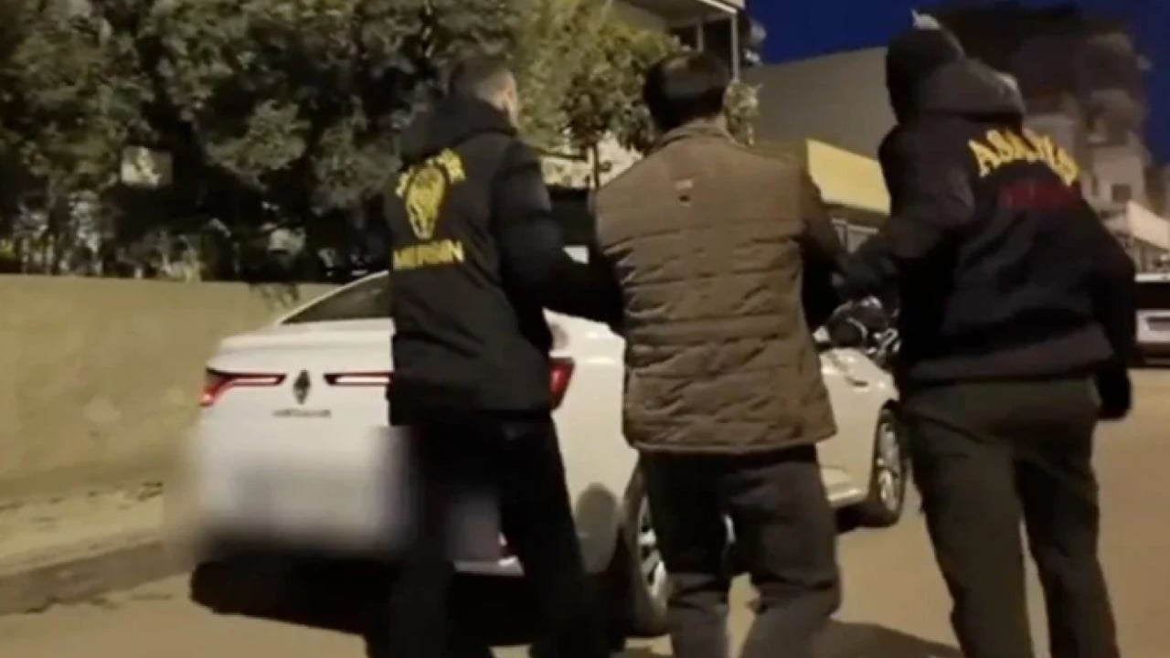 İkinci el oto alacaklara dikkat: Bakan fotoğraf paylaşarak uyardı!