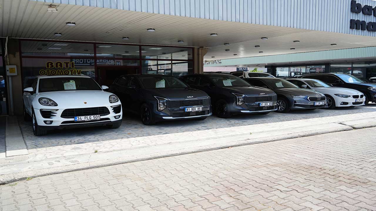 Foto - İkinci el otomotivde 6 aydır süren sessizlik! TOBB üyesinden esnafa şok uyarı: 