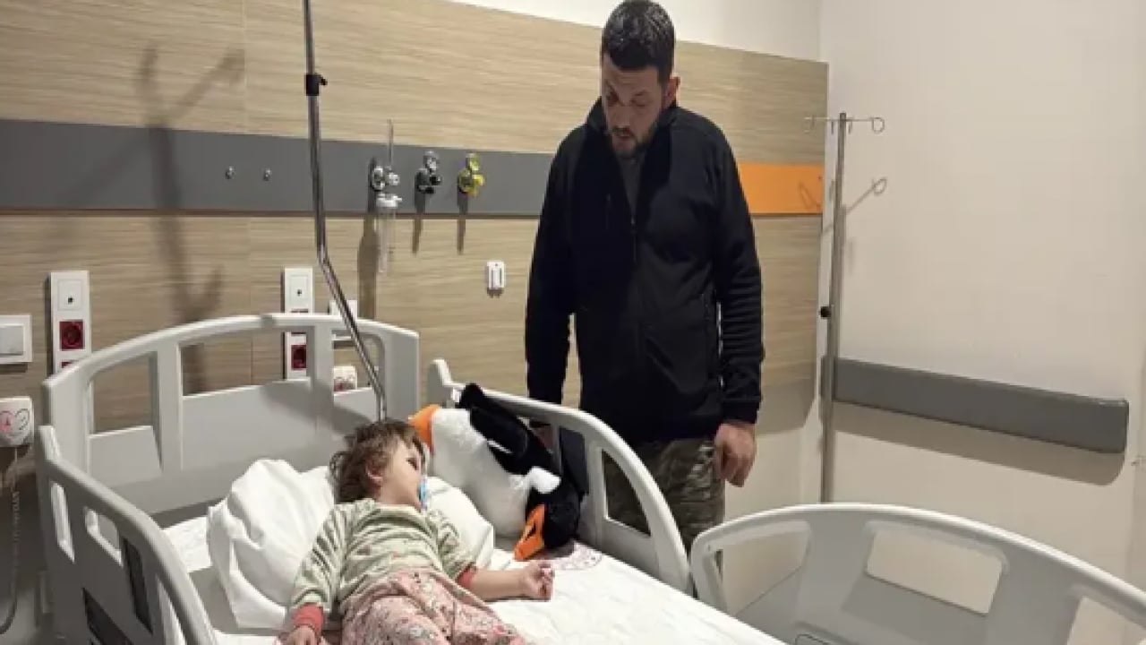 Foto - İkra bebek davasında yeni gelişme: Mahkemenin kararı isyan ettirdi! Sanık adli kontrolle tahliye edildi