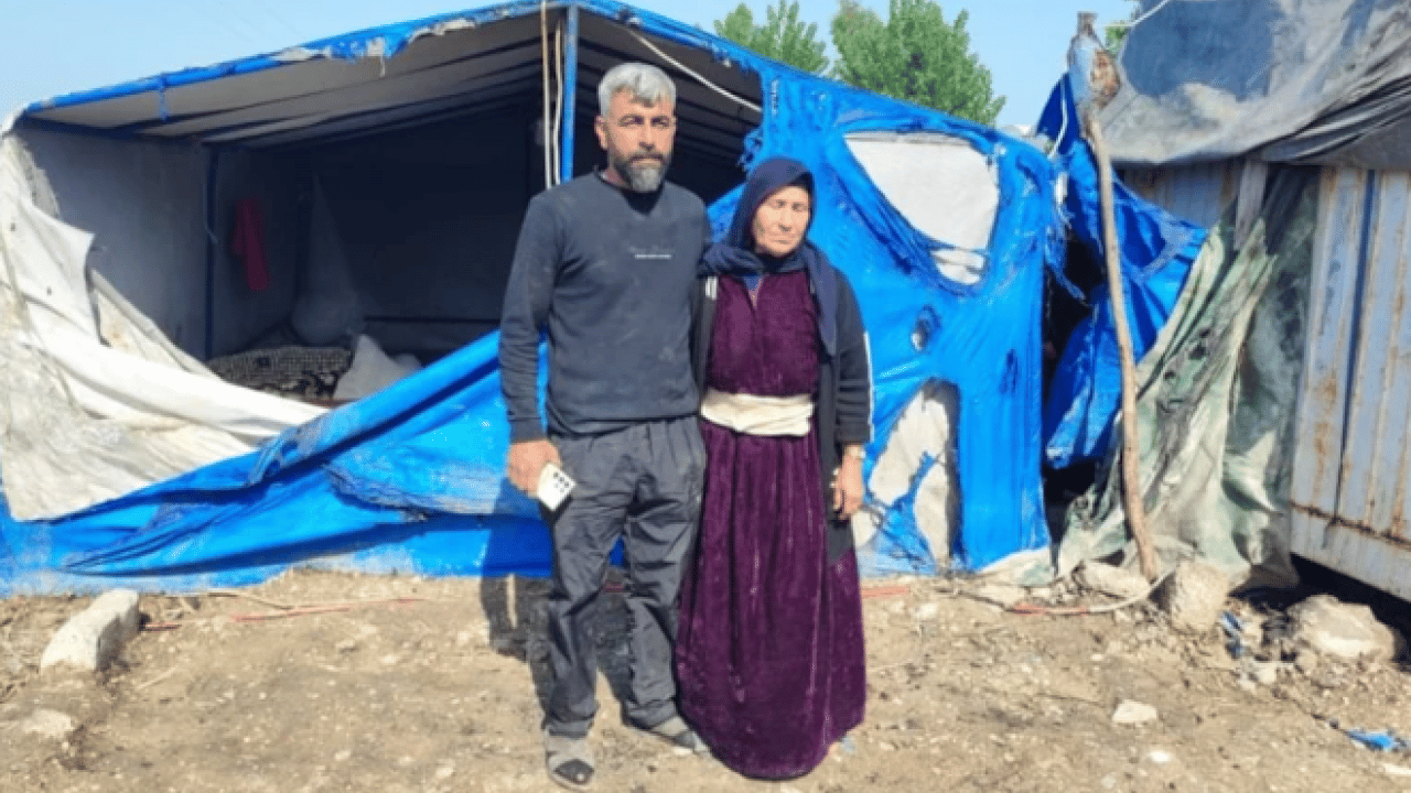Foto - İlaç sayesinde 13 kişiyi kurtardı: Annem sayesinde hayatta kaldık!