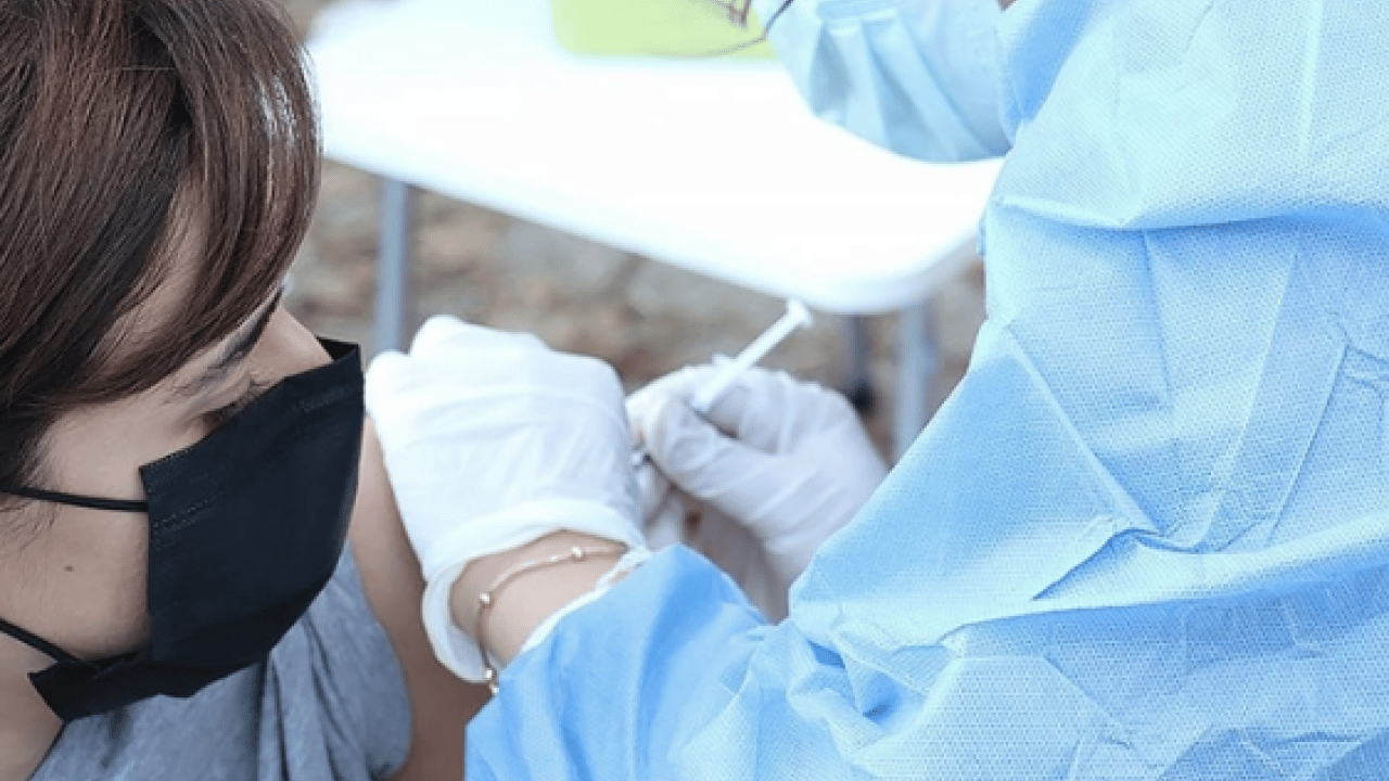 Foto - İlan etti: Her 3 kişiden 1'i risk altında... Aşılamayla 5 milyon ölümün önüne geçiliyor