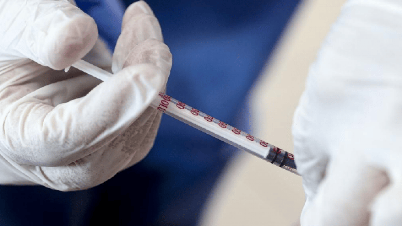 Foto - İlan etti: Her 3 kişiden 1'i risk altında... Aşılamayla 5 milyon ölümün önüne geçiliyor