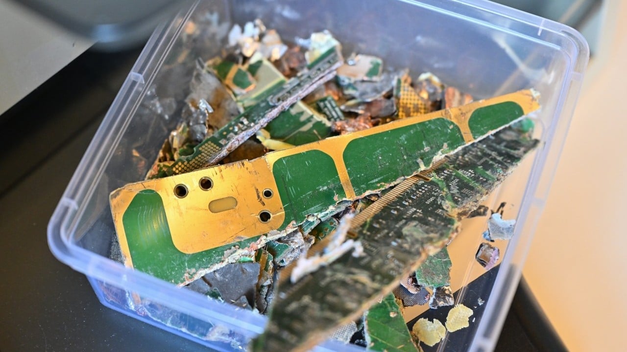 Foto - İlan ettiler: Sıfır atık vurgusu... Uzmanlardan eski elektronik cihazların atılmaması ve evde tutulmaması uyarısı