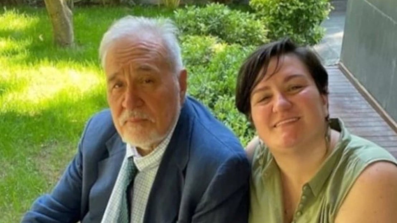 Foto - İlber Ortaylı’nın kızı sosyal medyayı ikiye böldü! "Vefasız olmakla itham ediliyorum'