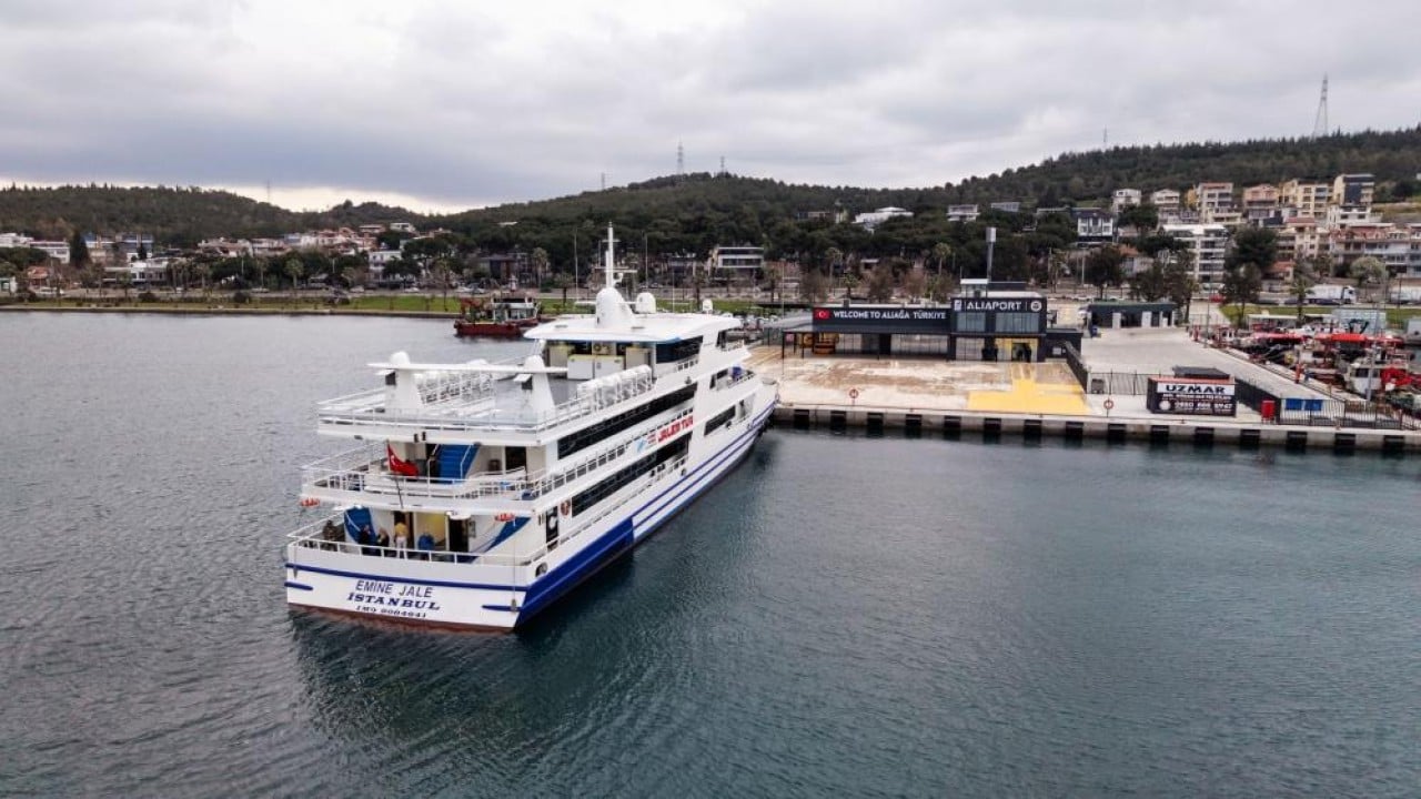 Foto - İlk gününde 261 yolcu ağırladı Aliaport’tan ilk sefer Midili’ye yapıldı