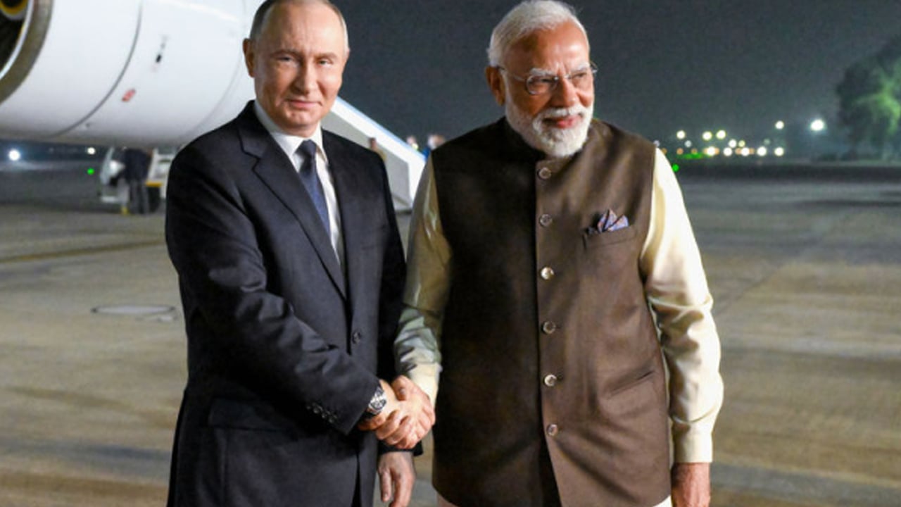 Foto - İlk kez Hindistan'ı ziyaret eden Putin'den önemli mesajlar! Avrupa genelinde Rusya'ya karşı güven azaldı