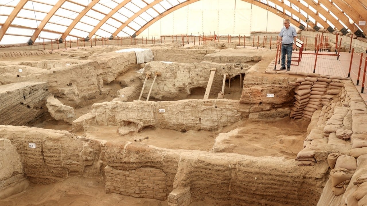 Foto - İlkokul mezunu bekçi, Çatalhöyük'e bir ömür adadı