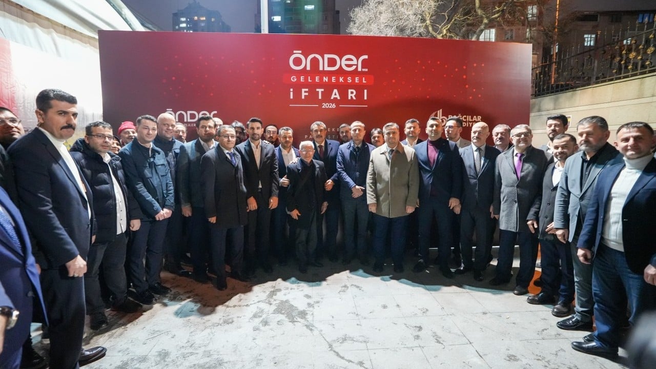 Foto - İmam Hatipliler 28 Şubat'ın yıl dönümünde iftar sofrasında buluştu