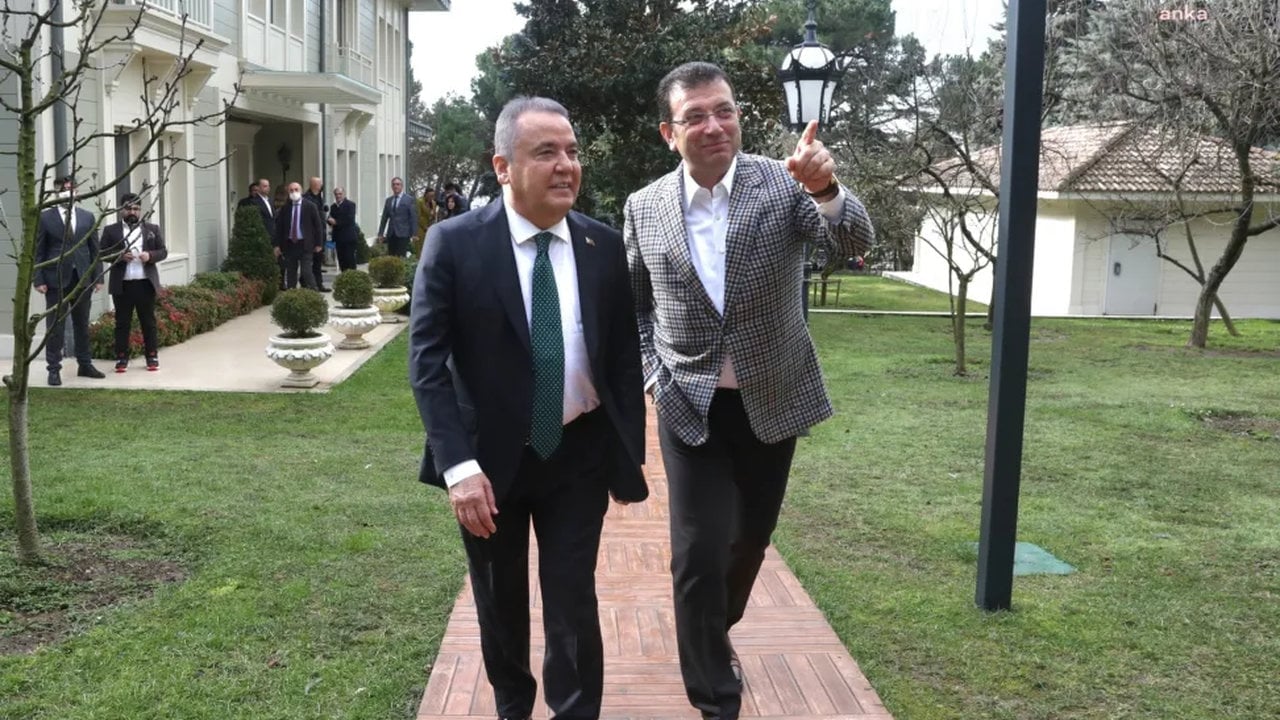 Foto - İmamoğlu’nu bitirecek rezilliğin sırrını Şamil Tayyar çözdü! Meğer iş hiç bildiğimiz gibi değilmiş