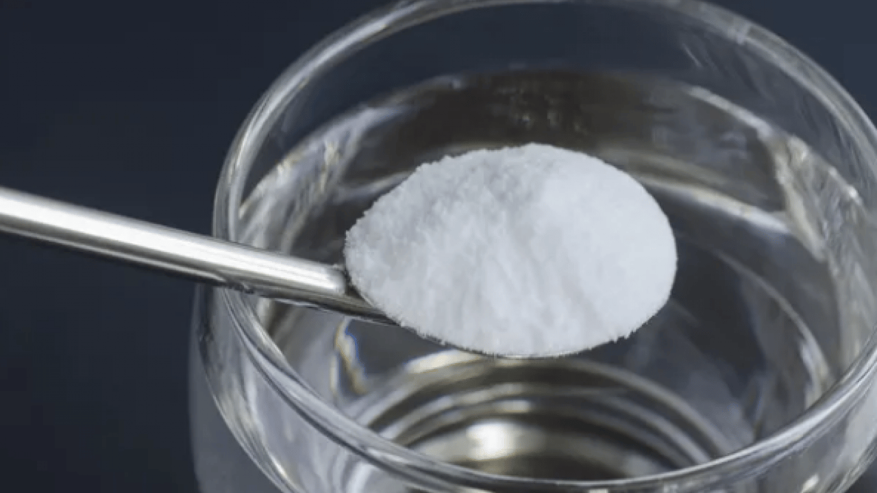 Foto - İnatçı halı lekelerini tek hamlede silip atın! Çözümü çok basitmiş: Evin en çok kirlenen eşyaları...