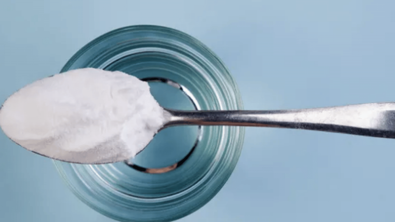 Foto - İnatçı halı lekelerini tek hamlede silip atın! Çözümü çok basitmiş: Evin en çok kirlenen eşyaları...