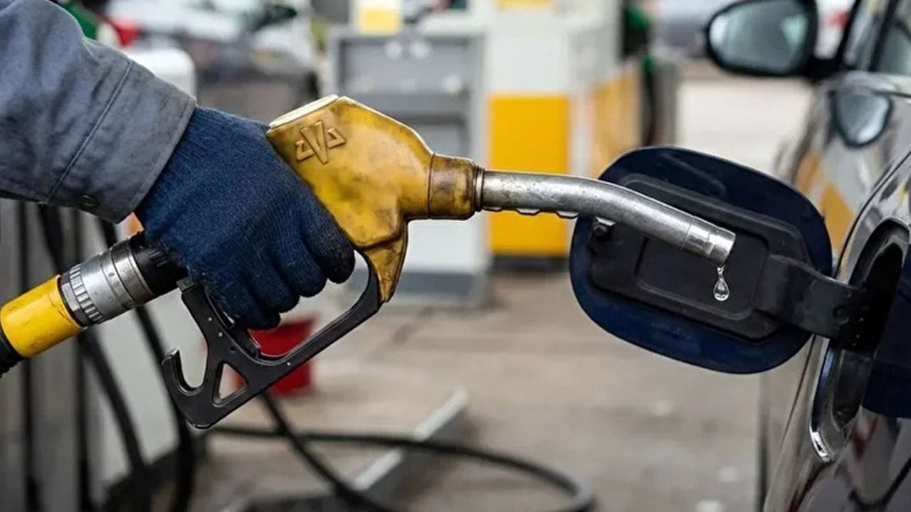 Foto - İndirim tabelaya yansıdı! Akaryakıtta fiyatlar değişti!