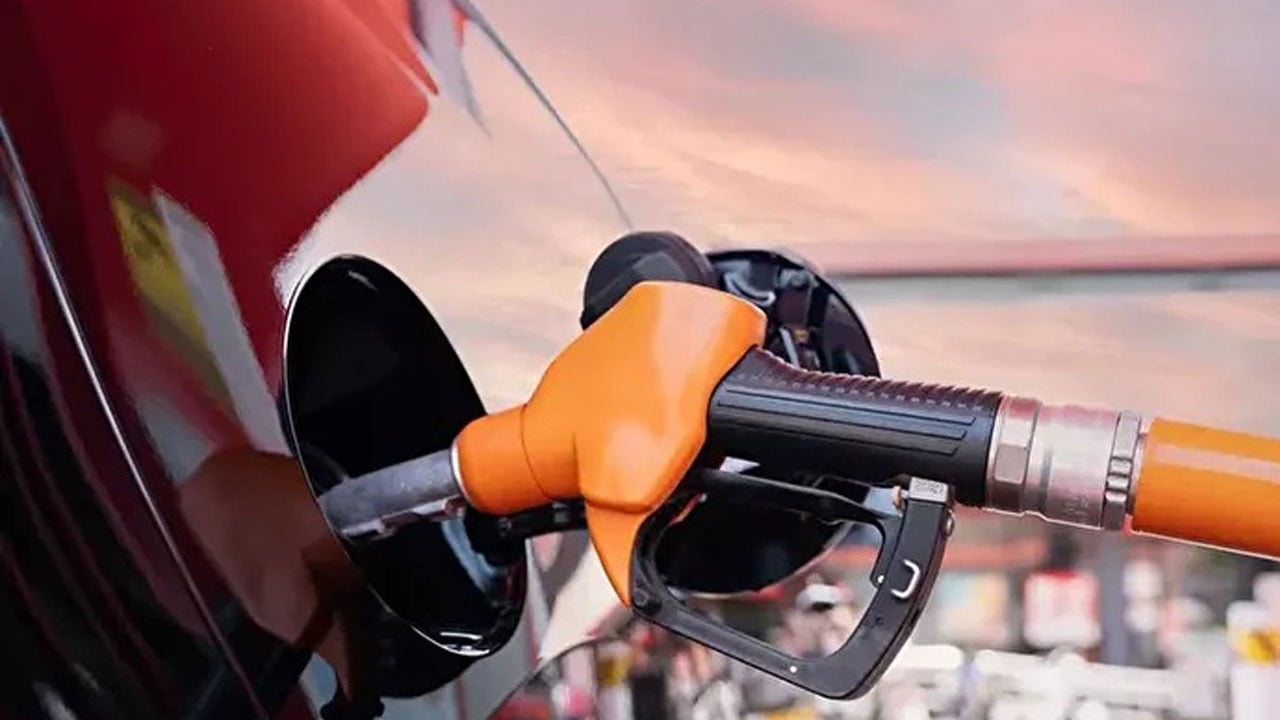 Foto - İndirim tabelaya yansıdı! Akaryakıtta fiyatlar değişti!