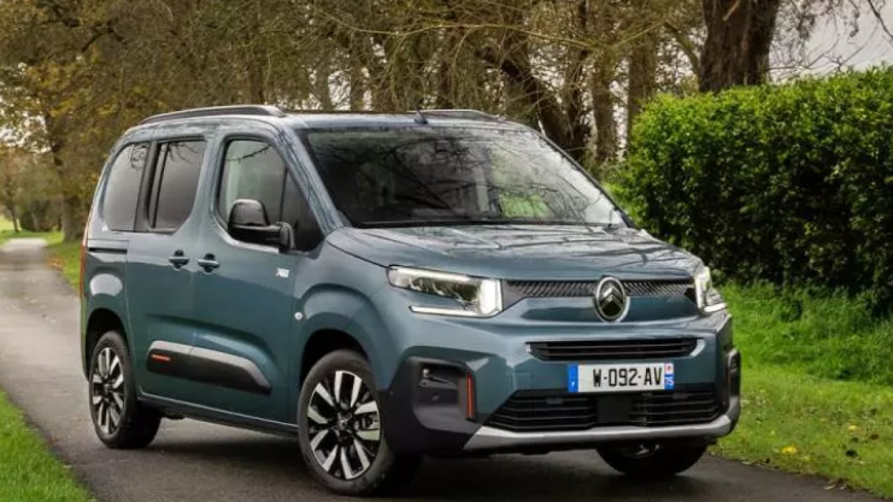 Foto - İndirimler peş peşe açıklanıyor: İşte sıfır faizli otomobiller!