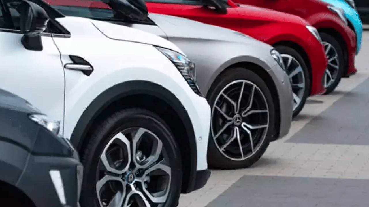 Otomobil devleri gemileri yaktı: İndirimler peş peşe geliyor!