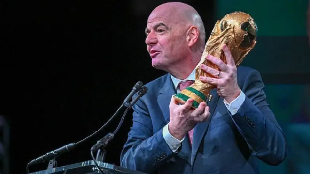İnfantino o ülkeyle dalga geçti! Sosyal medya karıştı!