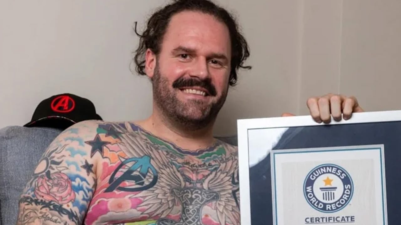 Foto - İngiliz adam bütün vücudunu dövmelerle kapladı: Rekor kırdı! Yıllar öncesi yapılan çalışma yeniden gündeme geldi