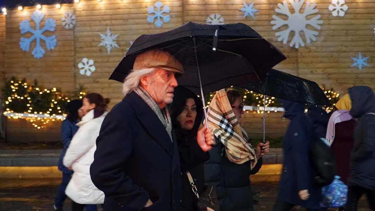 Foto - İngilizler duyurdu: Türkiye'ye kaçmaya başladılar