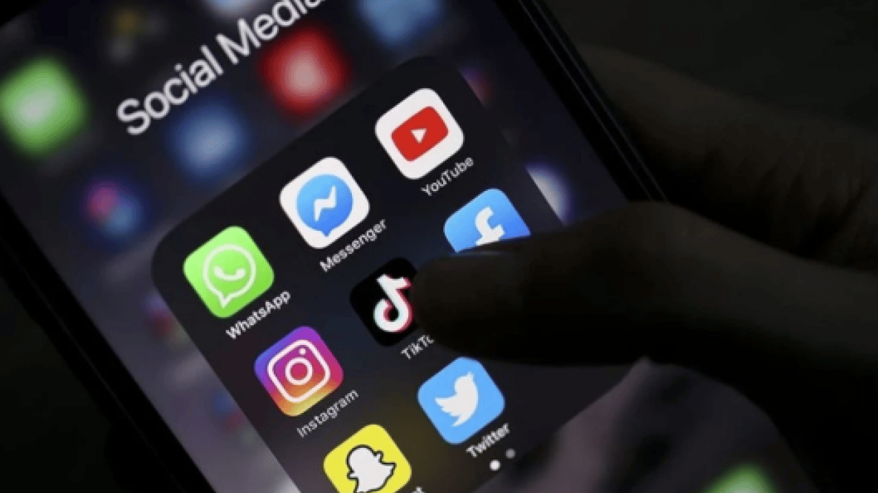 Foto - İngiltere'den sosyal medya kararı: 48 saat içinde kaldırmak zorunlu olacak!