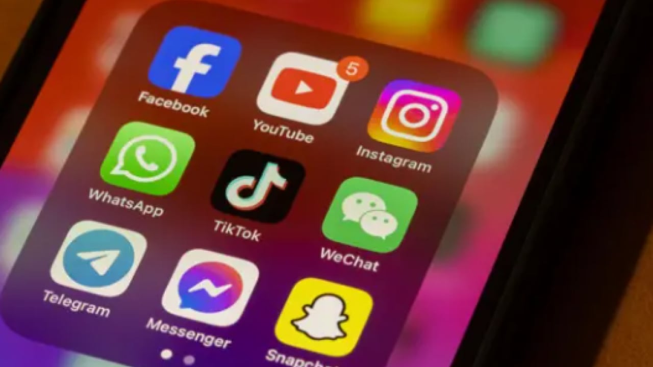 Foto - İngiltere'den sosyal medya kararı: 48 saat içinde kaldırmak zorunlu olacak!