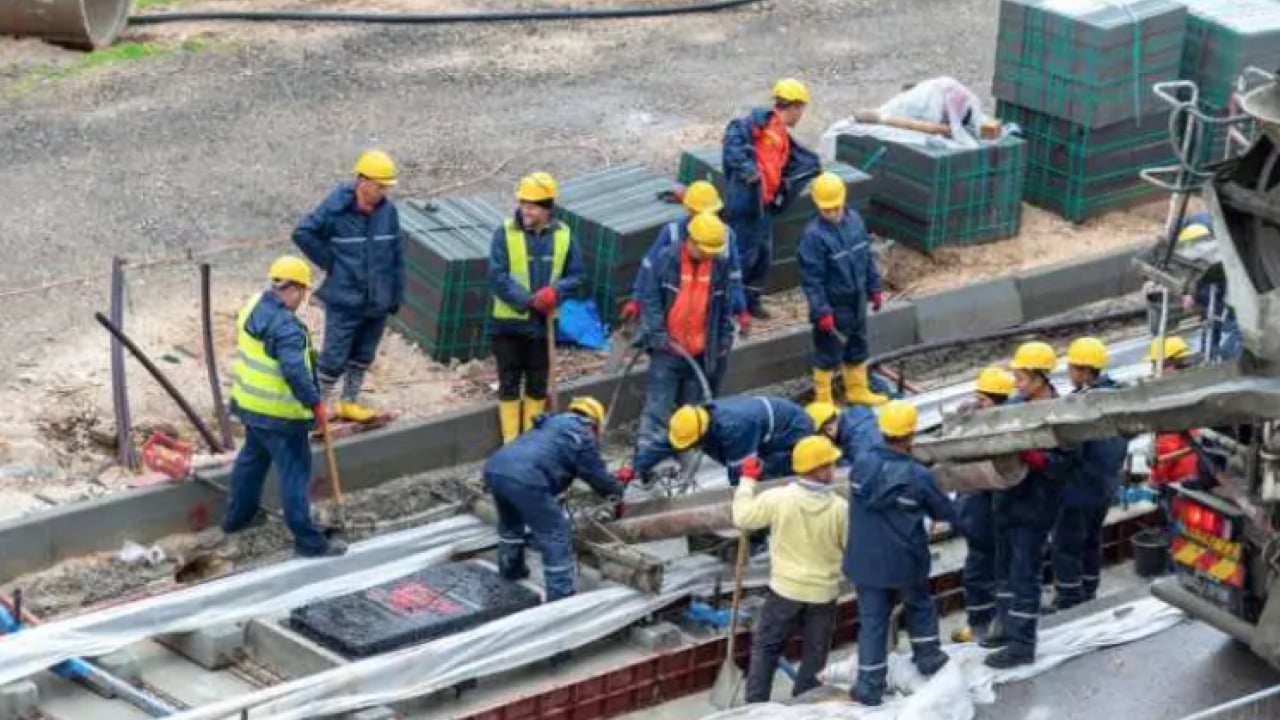 Foto - İnşaat duvarından büyük servet çıktı! İşçilere kalan pay dudak uçuklattı!