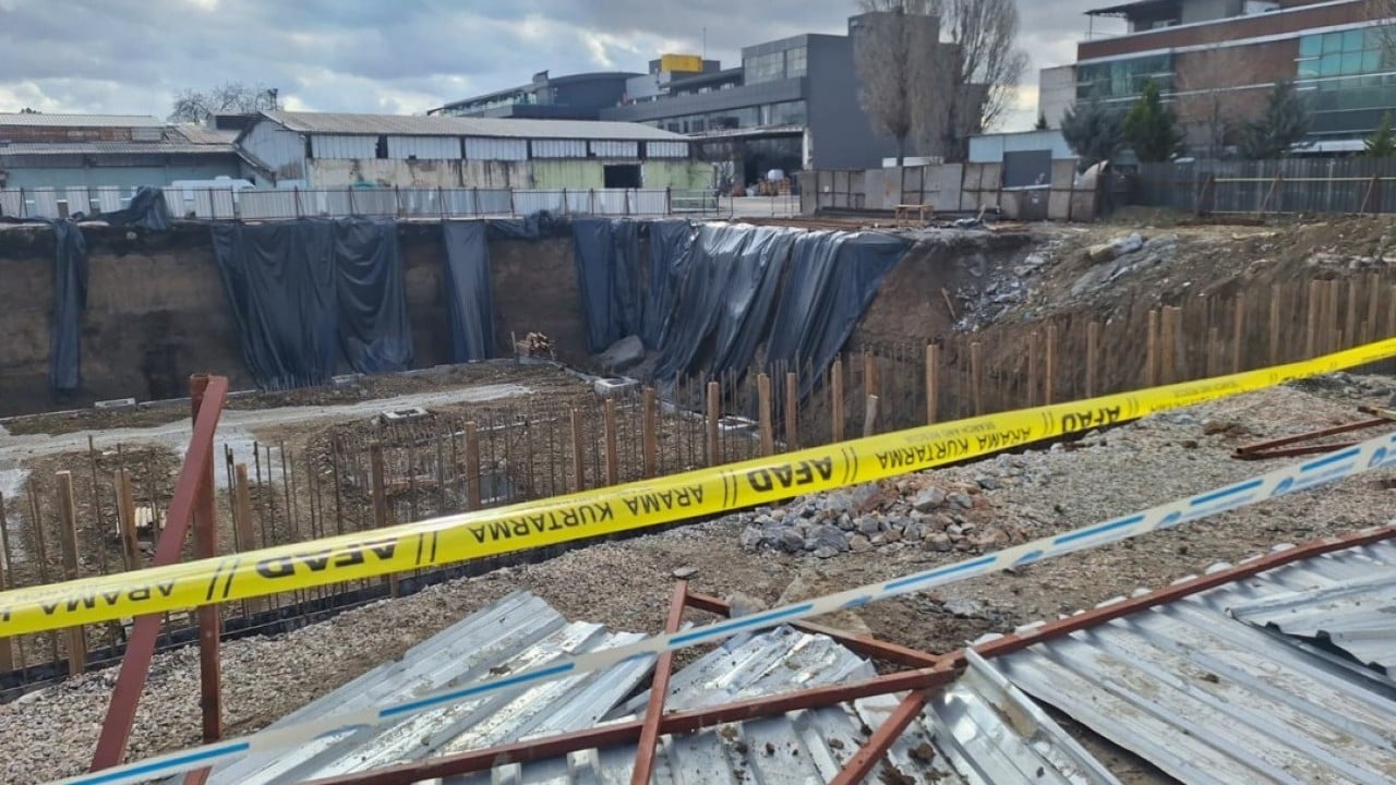 Foto - İnşaatta göçük oldu: 1 işçi hayatını kaybetti