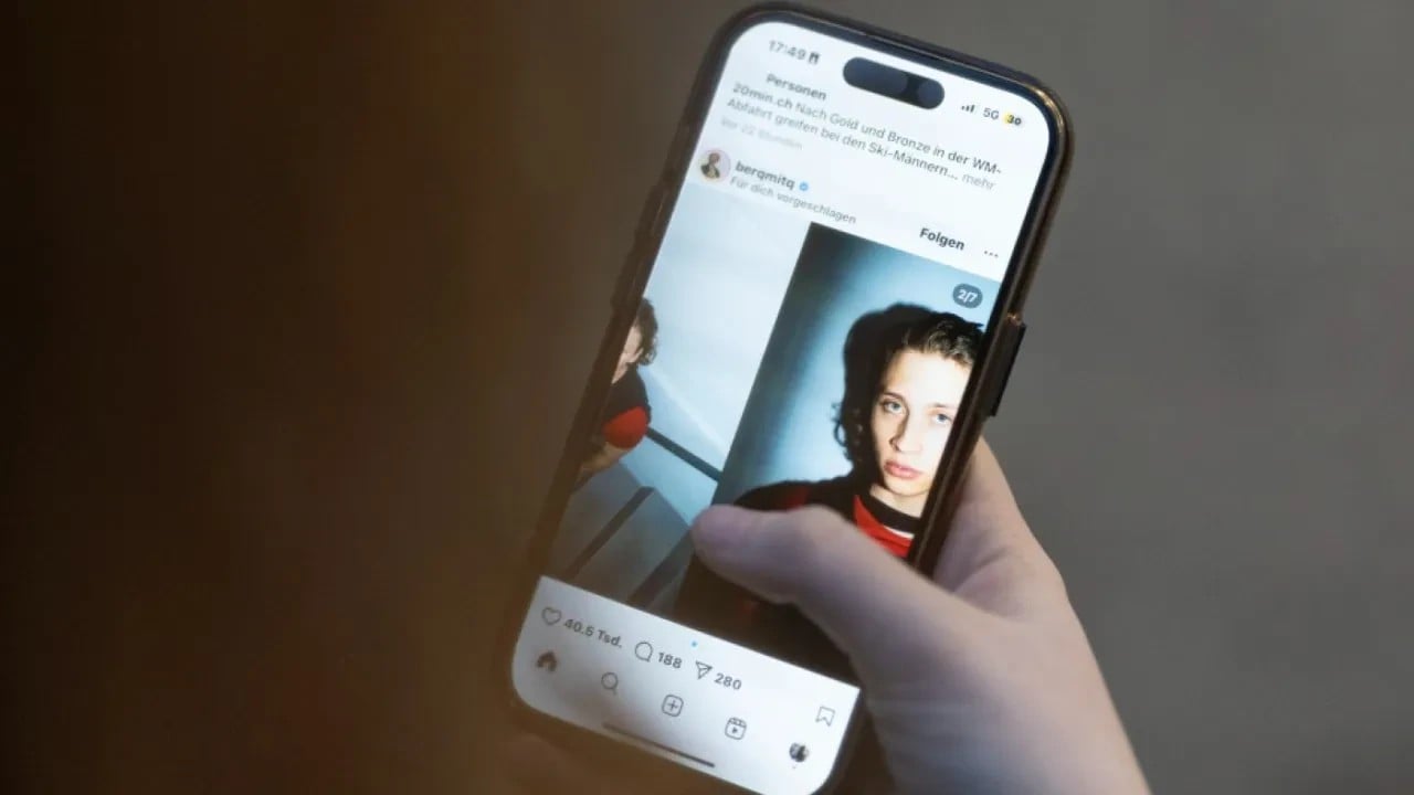 Foto - İnsan hücresinden 100 kat küçük pikseller üretildi OLED’de nano devrim