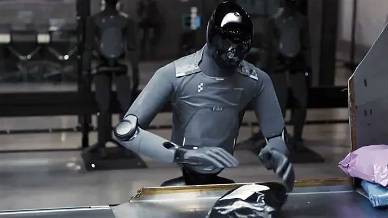 Foto - İnsan ve robot yarıştı! İnsanlık kıl payı kazandı
