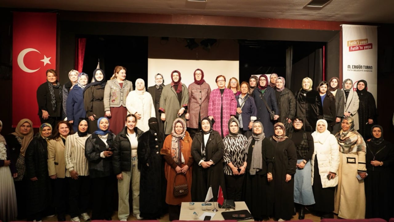 İnsanlık İçin İyilikte Kadın Kampanyası Uluslararası Basın Toplantısıyla Duyuruldu