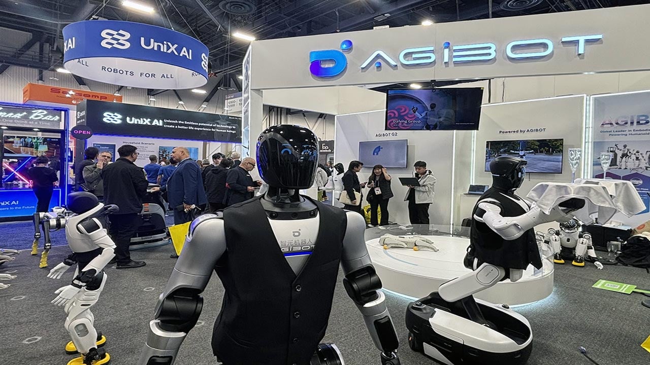 Foto - İnsansı robotta ABD'li şirketlere fark attılar! 10.000'inci robot banttan çıktı