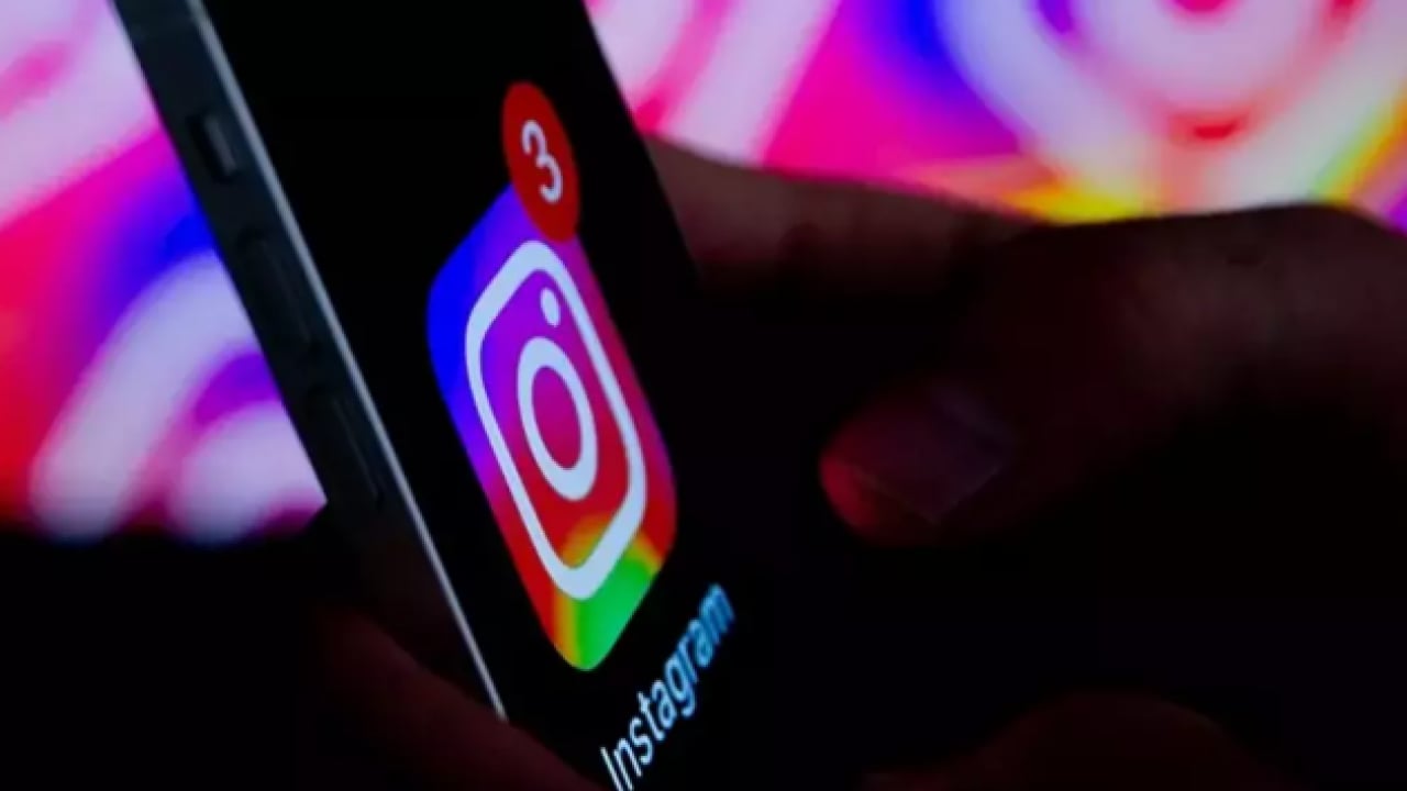 Foto - Instagram yasağı başladı: Artık çocuklar giremeyecek!