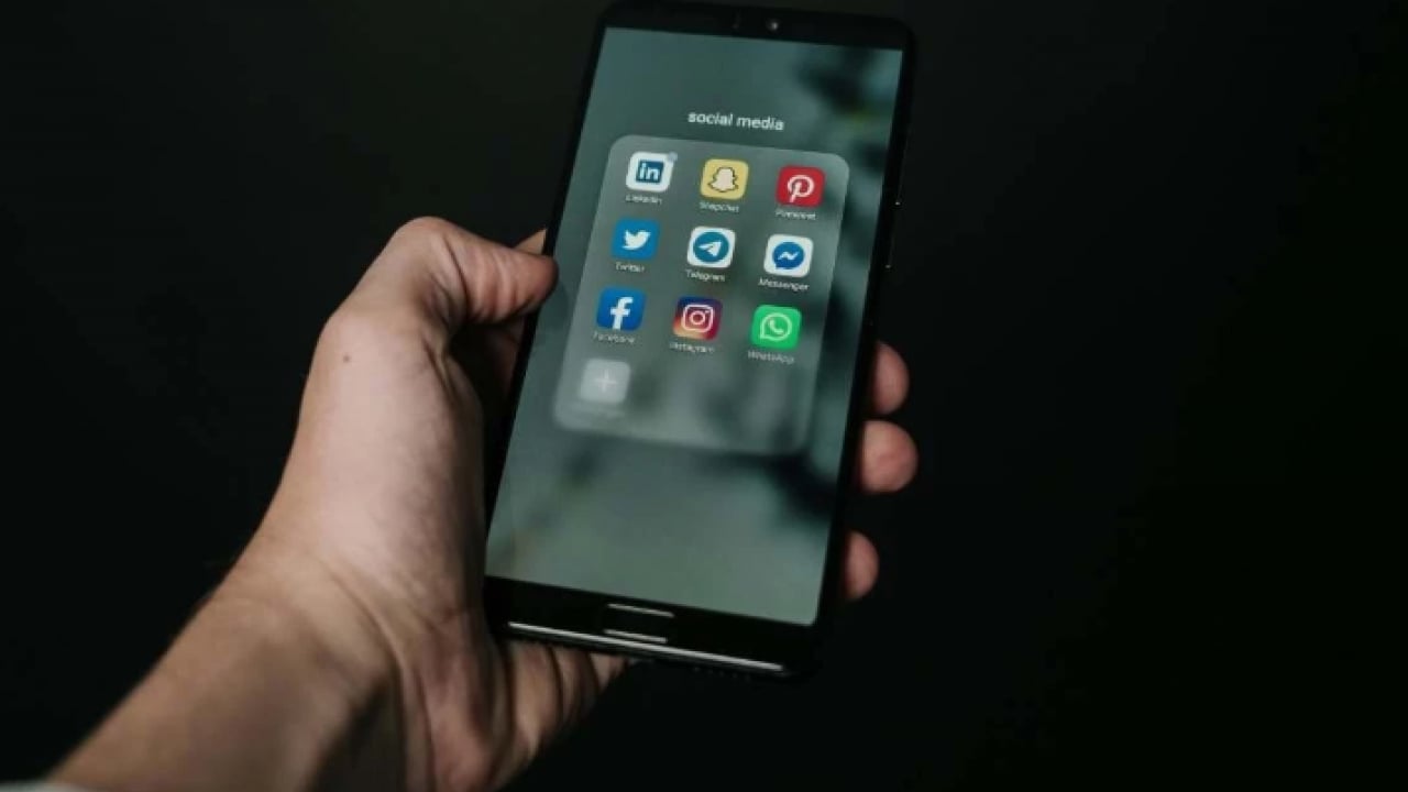 Foto - Instagram yasağı başladı: Artık çocuklar giremeyecek!