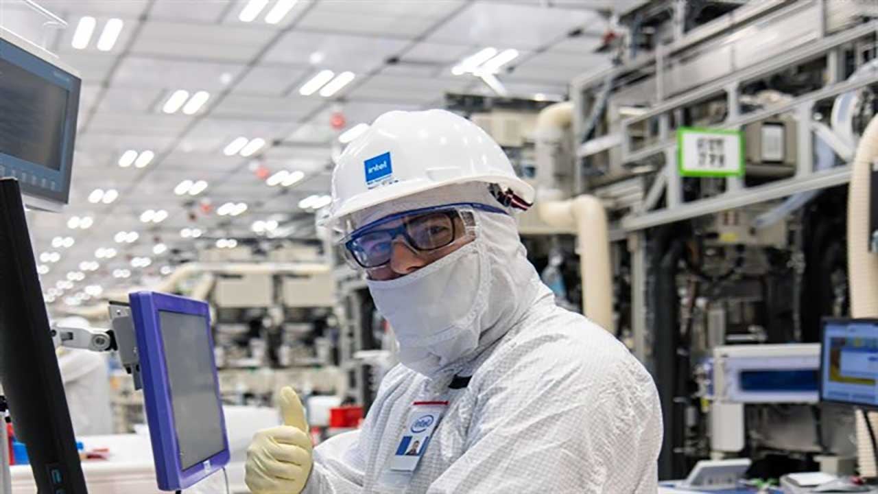 Foto - Intel bir ilki başardı