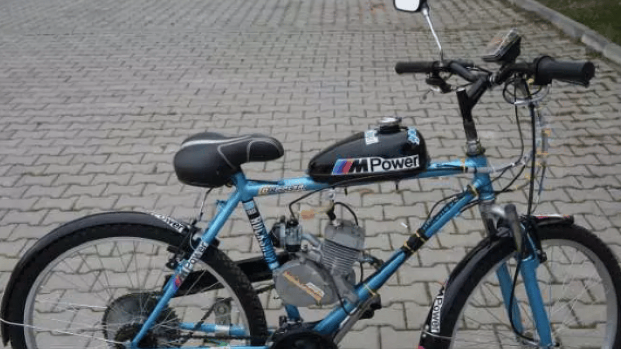 Foto - İnternet bulduğu malzemelerle yaptı! Gören aynısından istiyor!